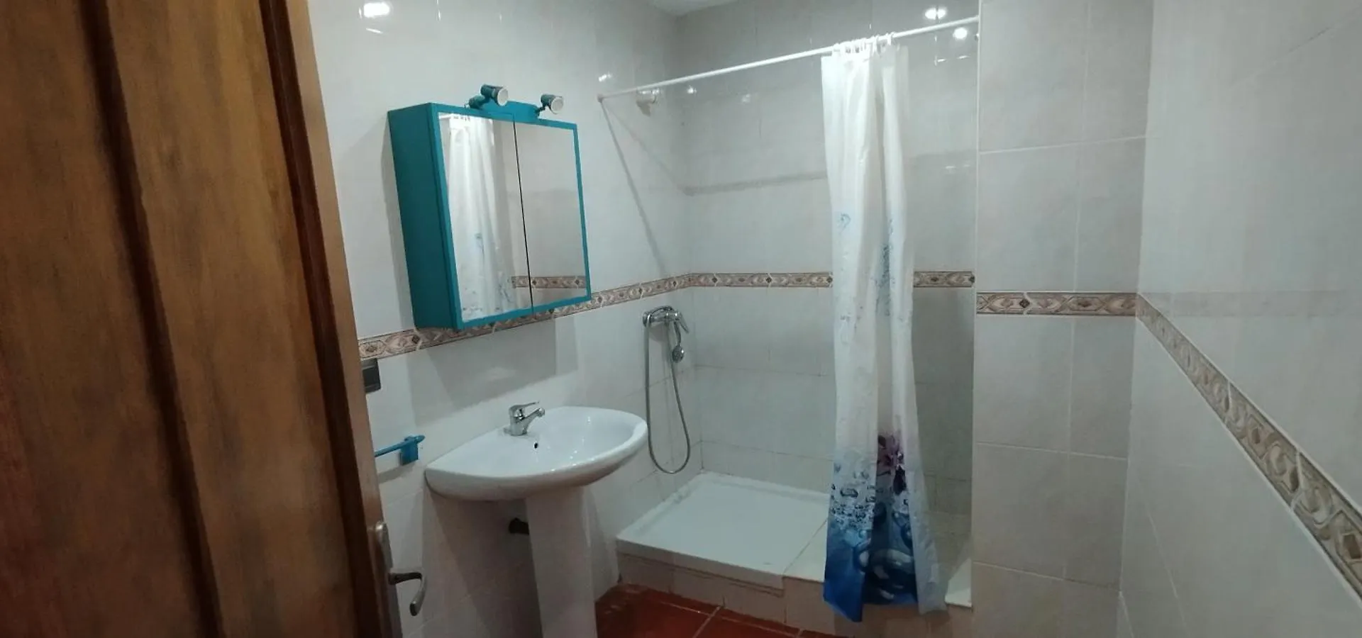 Nerja Centro Piso 3 Habitaciones 2 Banos